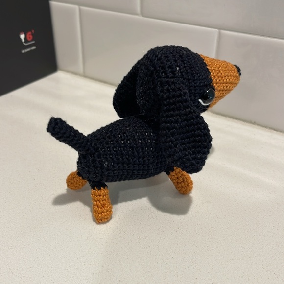 Handcrafted Dachshund Decor Amigurui Crochet Figure Dog Puppy - Picture 7 of 9